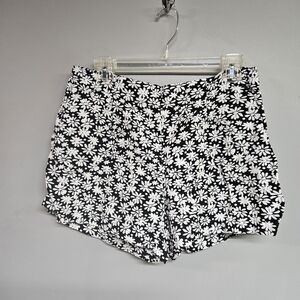 LOFT Women' Medium Black and White Floral Linen Shorts